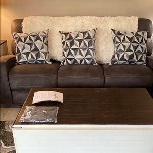 Geometric Blue and Gray Throw Pillow Set